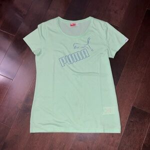 Puma Tee Size Medium